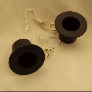 NWT Top hat dangling earrings - mbarnes productions